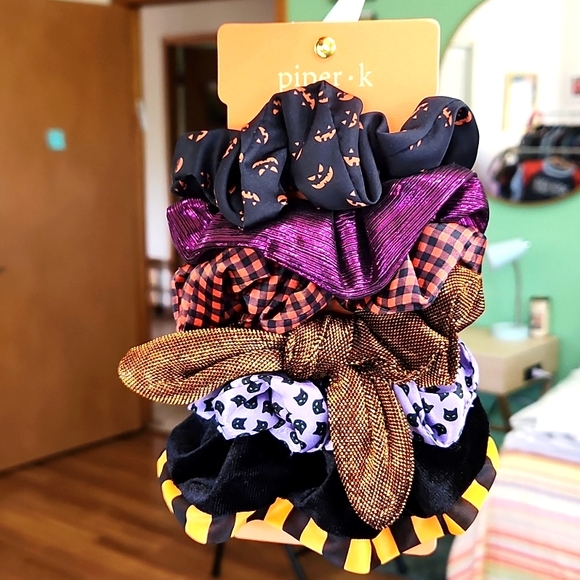 Nwt piper - k Halloween 6 hair scrunchies. - Picture 6 of 6